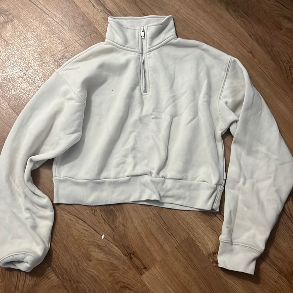 TNA Cream Cropped Sweatshirt